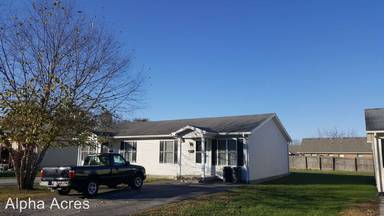 Main picture of 258 E Davis St