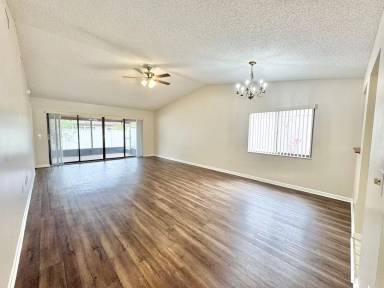 Main picture of 3917 Cypress Lndg N