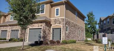 Main picture of 15881 Valleyview Dr