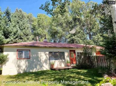 Main picture of 1704 County Rd