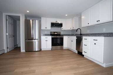 Main picture of 29 Pleasant St