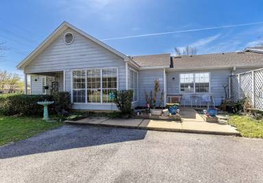 Main picture of 20649 Bishop Rd
