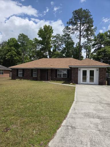 Main picture of 945 Ruth Dr