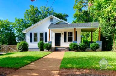 Main picture of 1523 Hampton Avenue Ext
