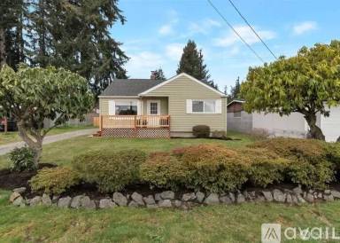 Main picture of 6024 Rockefeller Ave