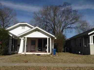 Main picture of 212 Hughes Ave