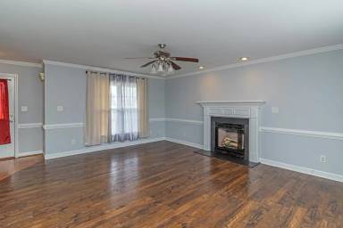 Main picture of 109 Beatrice Dr