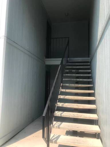 Main picture of Neil Rd Apartments