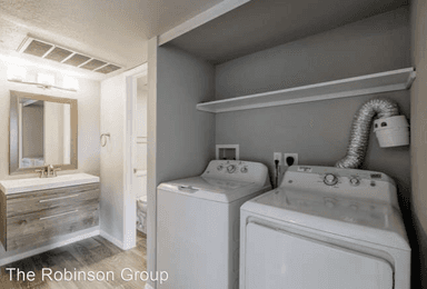 Main picture of Prados Apartments at Arcadia