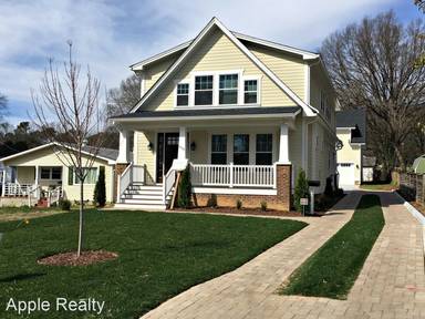 Main picture of 2700 Lawndale Ave