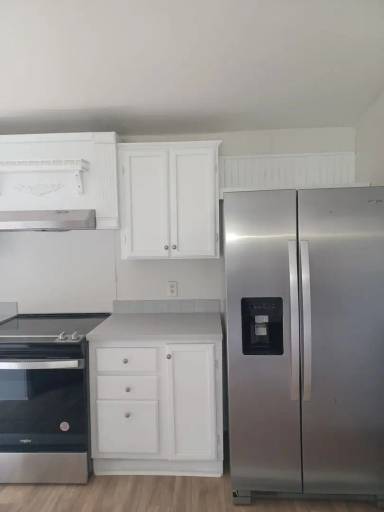 Main picture of 921 Elkport St