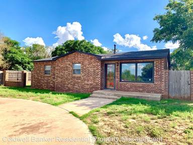 Main picture of 319 76th St