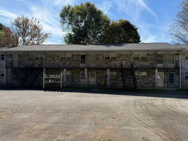 Main picture of 3216 Garden Dr