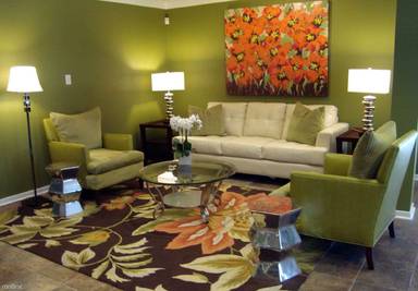 Main picture of Towne Plaza