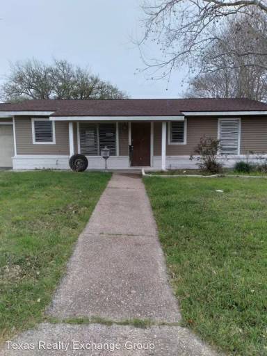Main picture of 1604 Crosby St