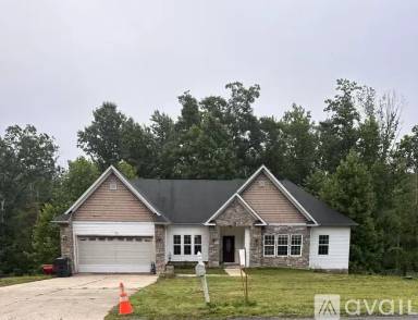 Main picture of 176 Doc Stone Rd