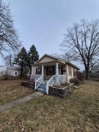 Main picture of 2820 Harvey Ave