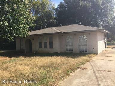 Main picture of 197 Denise Dr