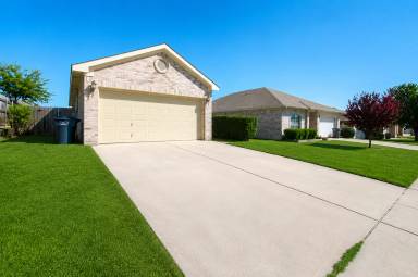 Main picture of 6316 Downeast Dr