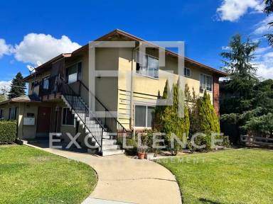 Main picture of 1053 W Hamilton Ave
