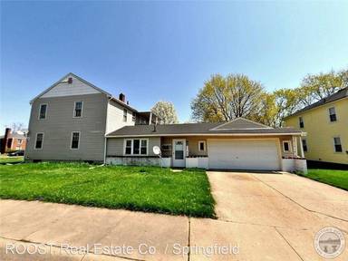 Main picture of 1813 E High St