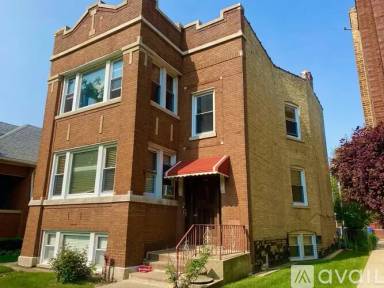 Main picture of 3414 N Ridgeway Ave