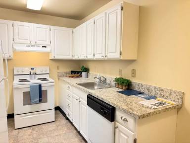 Main picture of Home Avenue Apartments