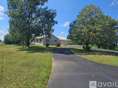 Main picture of 8114 W Townsend Rd