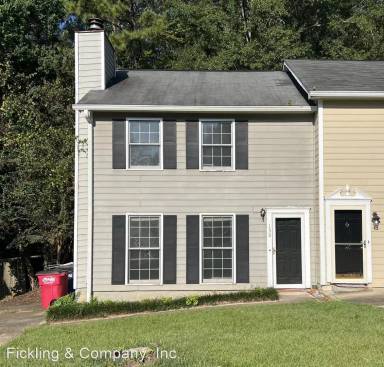 Main picture of 150 Springdale Ct