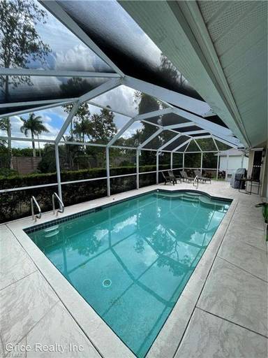 Main picture of 6758 Buckingham Ct
