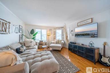 Main picture of 642 W Pine Ave
