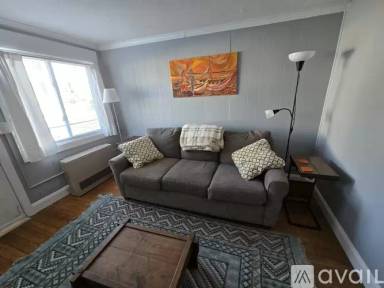 Main picture of 372 Broadway