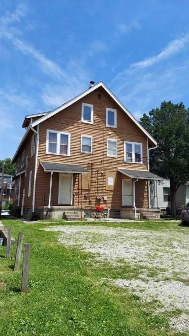 Main picture of 109 E Frambes Ave