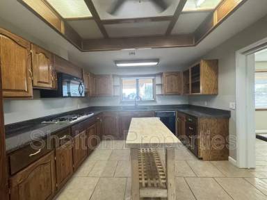 Main picture of 2910 N 193rd Ave