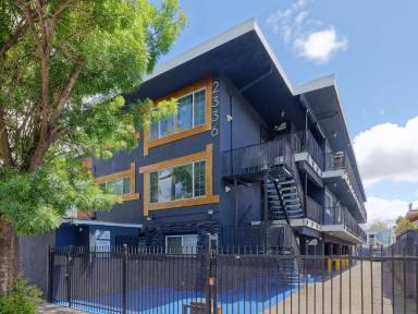 Main picture of 2336 Fruitvale Ave