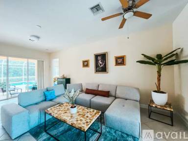 Main picture of 6247 Ashwood Ln