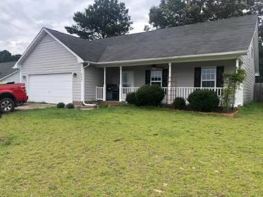 Main picture of 665 Americana Dr