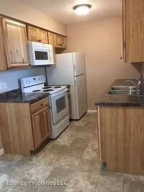 Main picture of 501 W Elm Dr