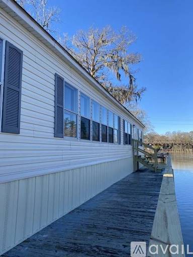 Main picture of 18479 River Bend Rd