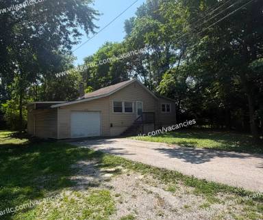Main picture of 6065 E 6th Pl