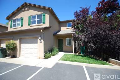 Main picture of 3045 Estepa Dr