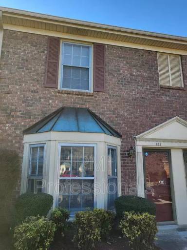 Main picture of 321 Lakebrink Dr