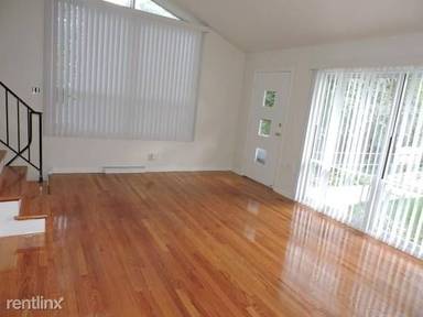 Main picture of 434 Ridge Rd