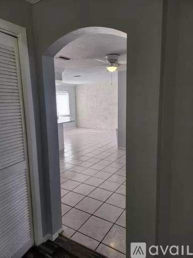 Main picture of 9837 Marlinton Ln