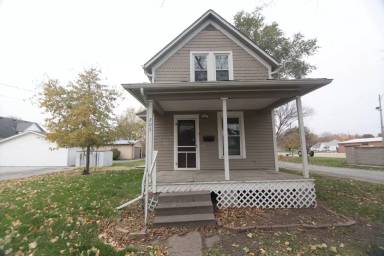 Main picture of 205 SW 2nd Ave