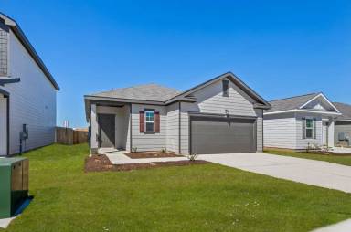 Main picture of 221 Wilson Springs Ln