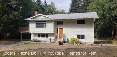 Main picture of 1225 E Crescent Harbor Rd