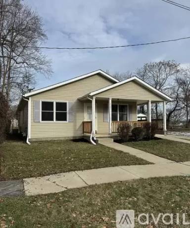 Main picture of 1503 5th St NE