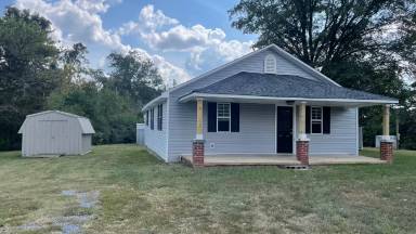 Main picture of 212 County Road 781