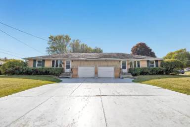 Main picture of 1541 Buffalo St